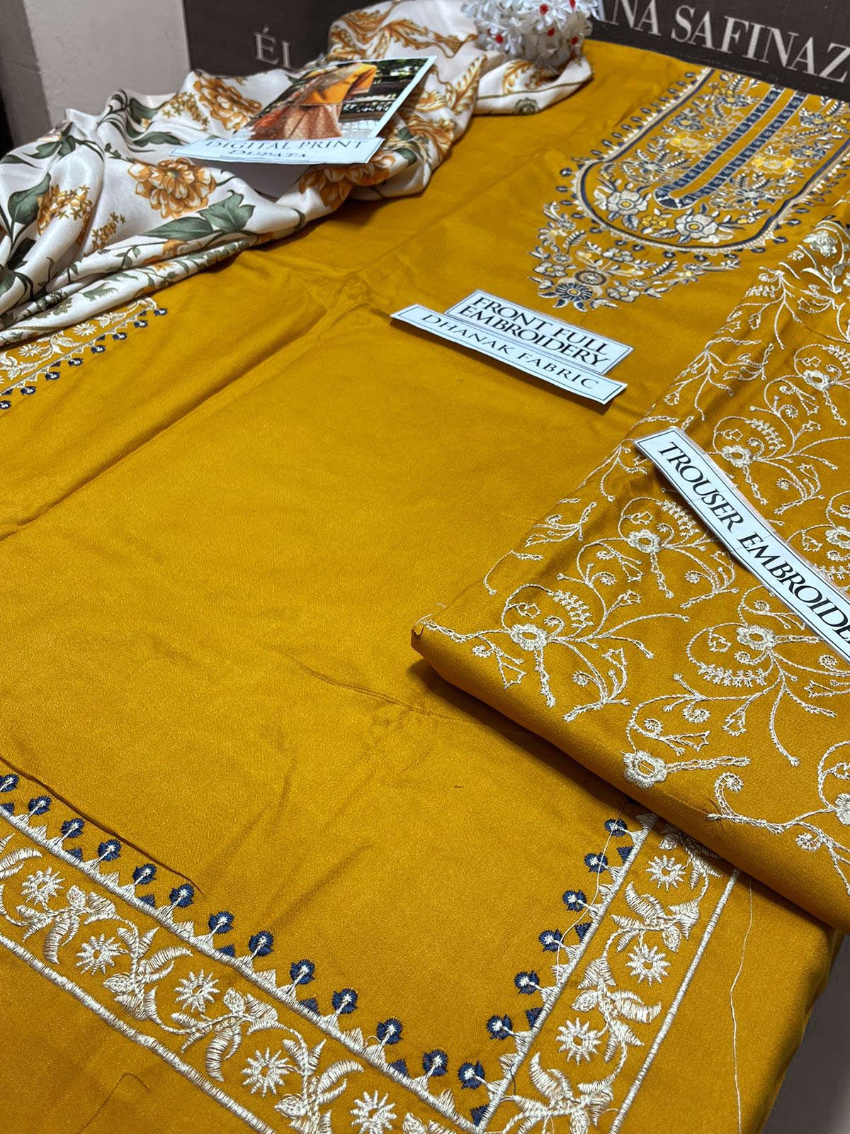 SS-117 Sapphire Embroidery 3PC Dhanak Suit