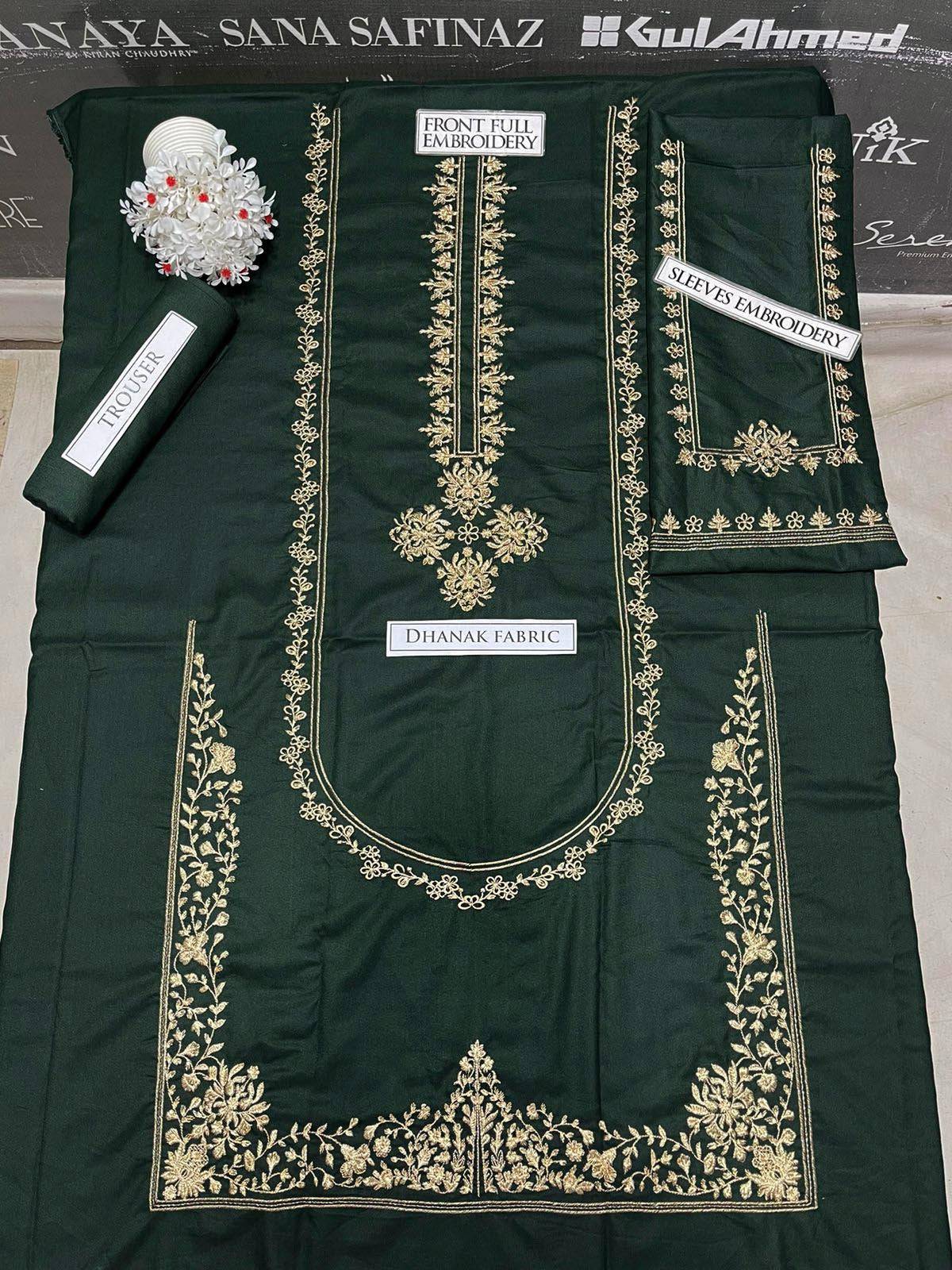 SS-106 Umzay Embroidery 2PC Dhanak Suit