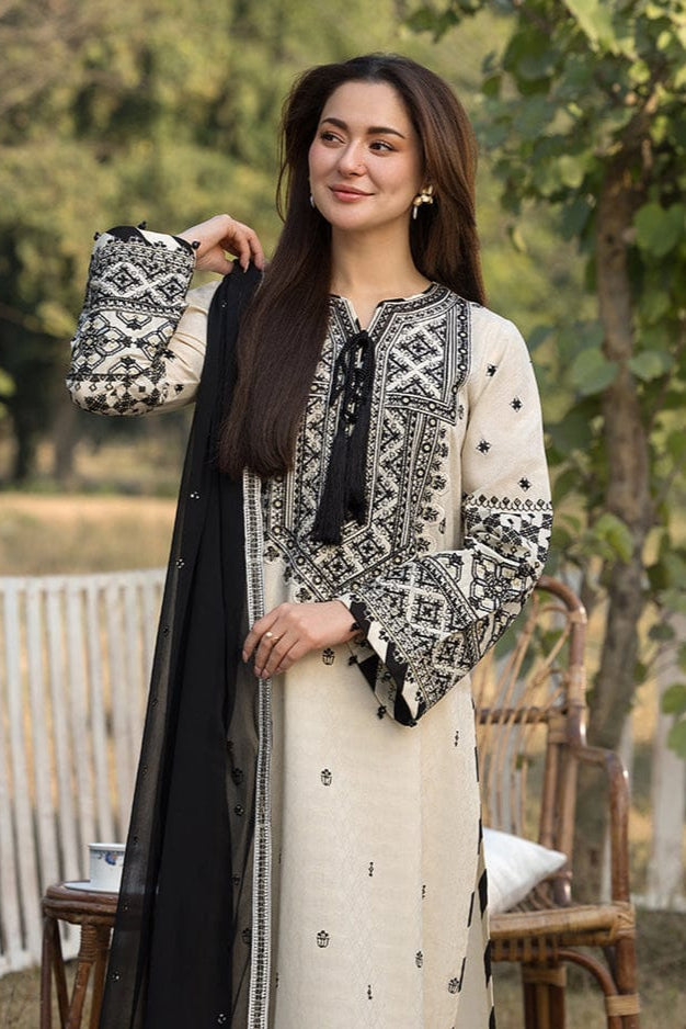 SS-108 Qalamkar Embroidery 3PC Dhanak Suit