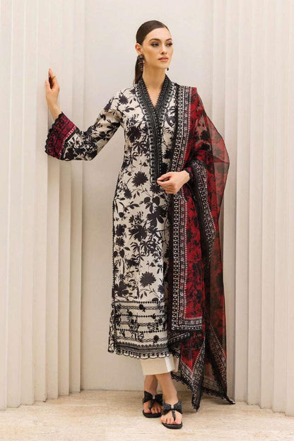 SS-110 Zainab Chottani Embroidery 3PC Karandi Suit