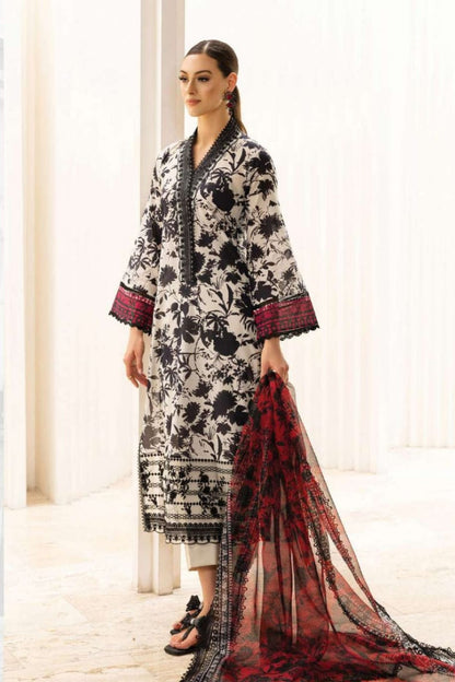 SS-110 Zainab Chottani Embroidery 3PC Karandi Suit
