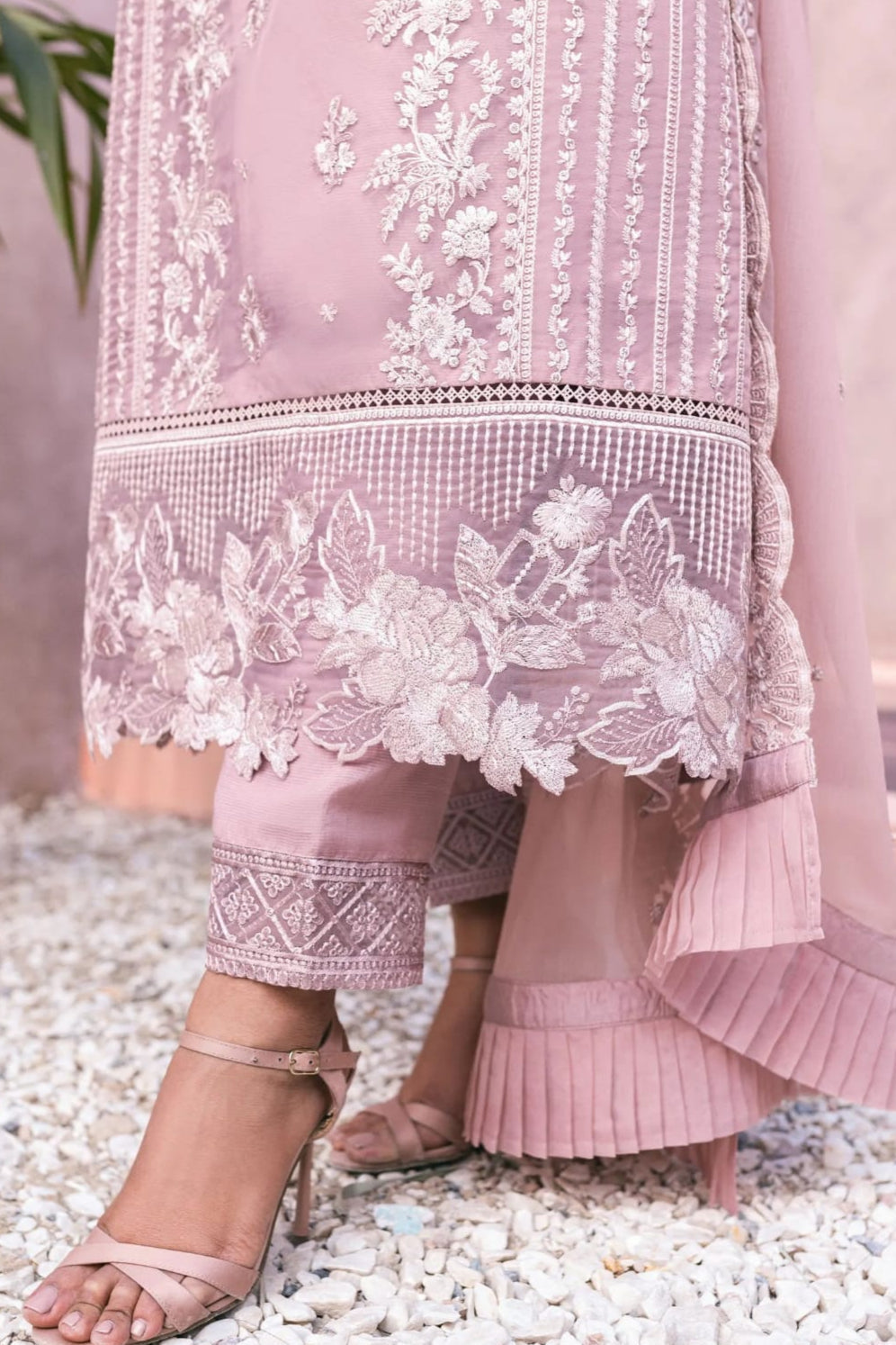 SS-122 Azure Heavy Embroidery 3PC Dhanak Suit