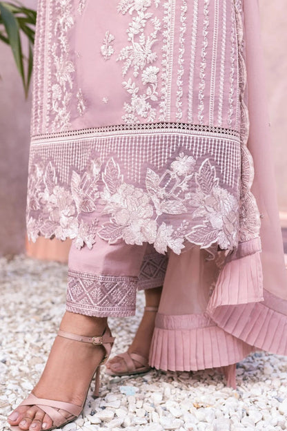 SS-122 Azure Heavy Embroidery 3PC Dhanak Suit