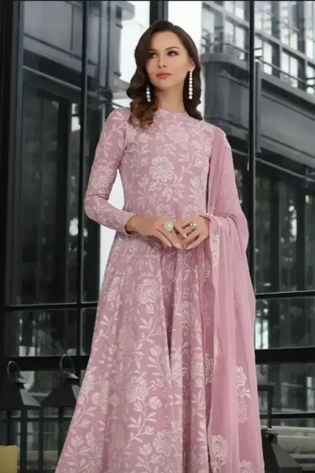 SS-1019 | Breeze Embroidered 3PC Lawn Suit